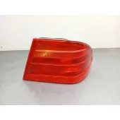 Piloto Trasero Derecho para Mercedes-Benz Clase E (W210)