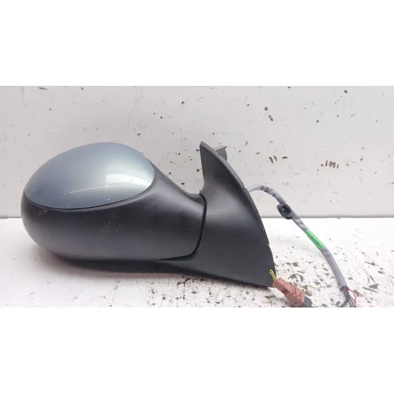 Retrovisor Derecho para Peugeot 1007 (Km_)