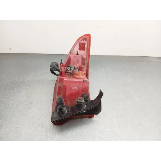Piloto Trasero Derecho para Kia Stonic (Yb)