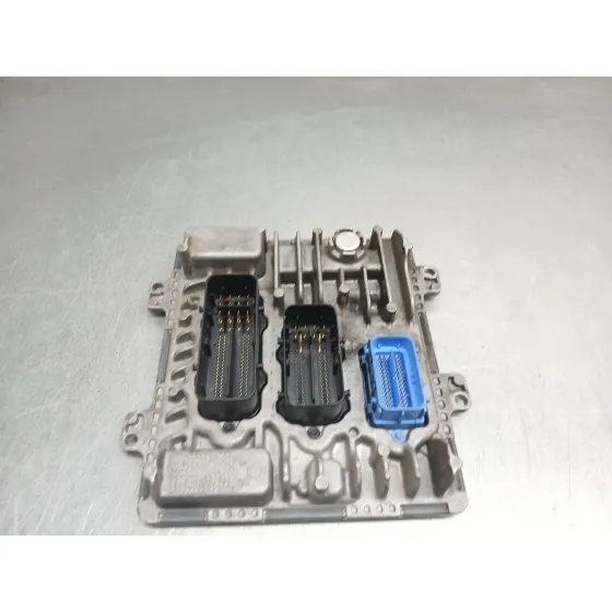 Centralita Motor Uce para Opel Mokka / Mokka X (J13)