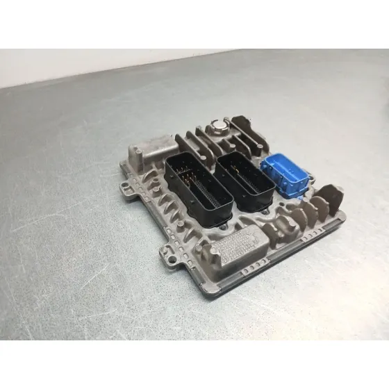 Centralita Motor Uce para Opel Mokka / Mokka X (J13)