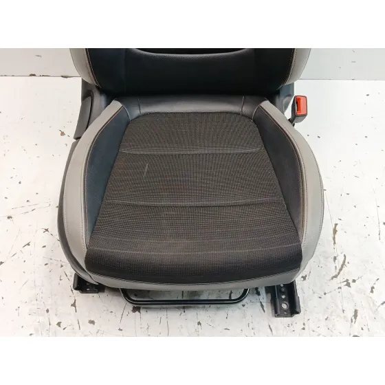 Asiento Delantero Derecho para Kia Stonic (Yb)
