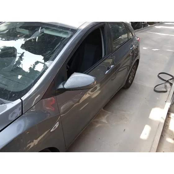 Puerta Delantera Izquierda para Hyundai I30 (Gd)