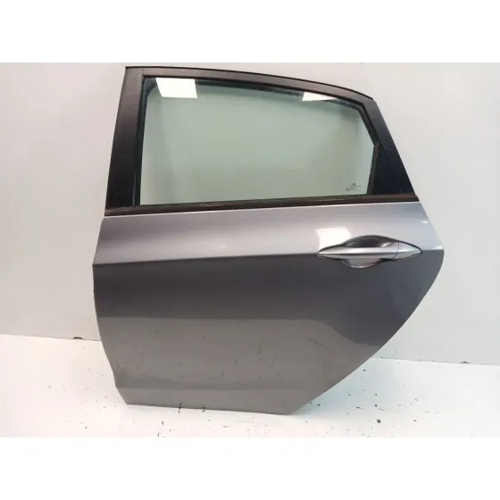 Puerta Trasera Izquierda para Hyundai I30 (Gd)