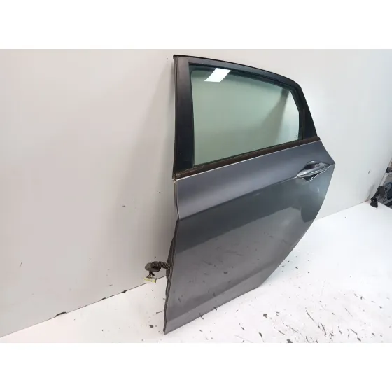 Puerta Trasera Izquierda para Hyundai I30 (Gd)