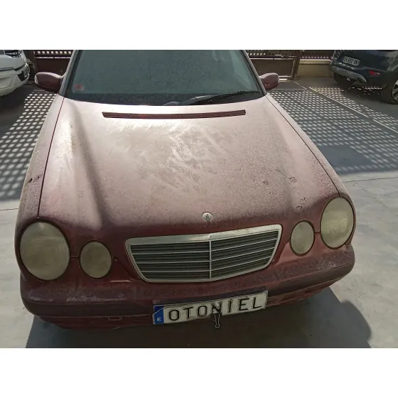Capot para Mercedes-Benz Clase E (W210)