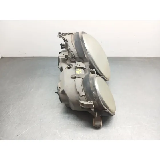 Faro Izquierdo para Mercedes-Benz Clase E (W210)