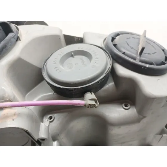 Faro Izquierdo para Mercedes-Benz Clase E (W210)