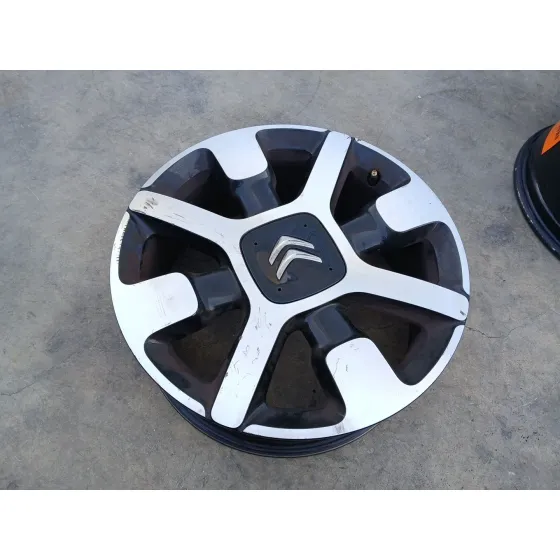 Llanta para Citroën C4 Cactus