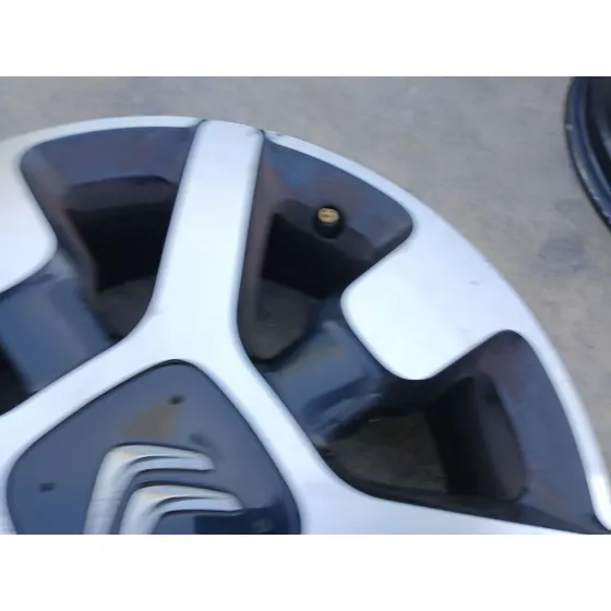 Llanta para Citroën C4 Cactus