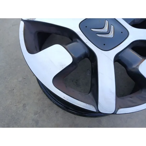Llanta para Citroën C4 Cactus