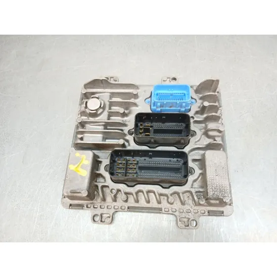 Centralita Motor Uce para Opel Astra J Sports Tourer (P10)