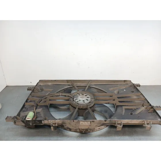 Electroventilador para Opel Astra J Sports Tourer (P10)