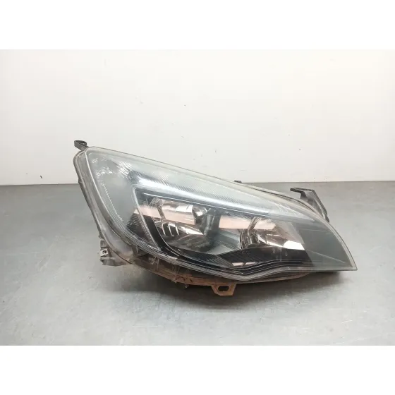 Faro Derecho para Opel Astra J Sports Tourer (P10)