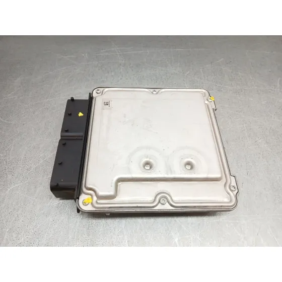 Centralita Motor Uce para Seat Leon (5F1)