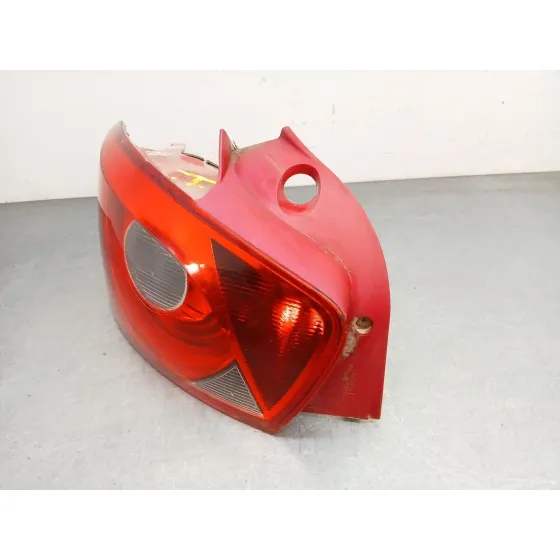 Piloto Trasero Izquierdo para Seat Ibiza Iv Sc (6J1, 6P5)