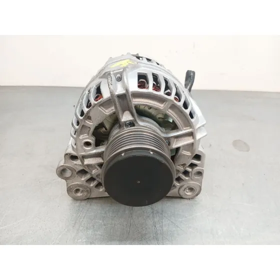 Alternador para Audi A3 (8L1)
