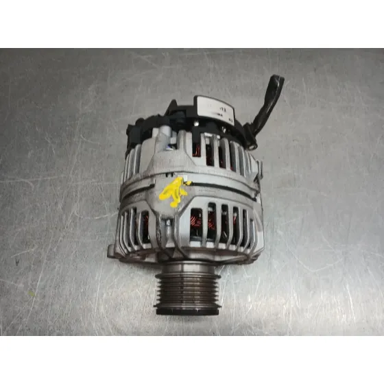 Alternador para Audi A3 (8L1)