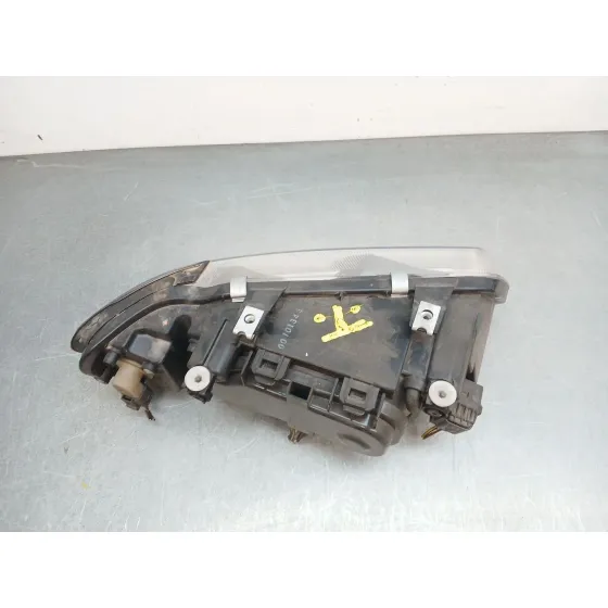 Faro Izquierdo para Audi A3 (8L1)