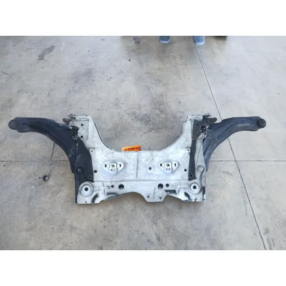 Puente Delantero para Renault Clio Iv (Bh_)