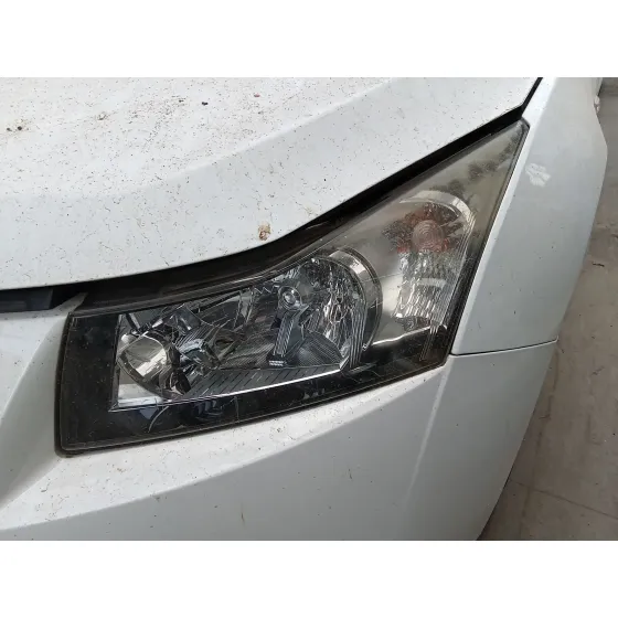 Faro Izquierdo para Chevrolet Cruze (J300)
