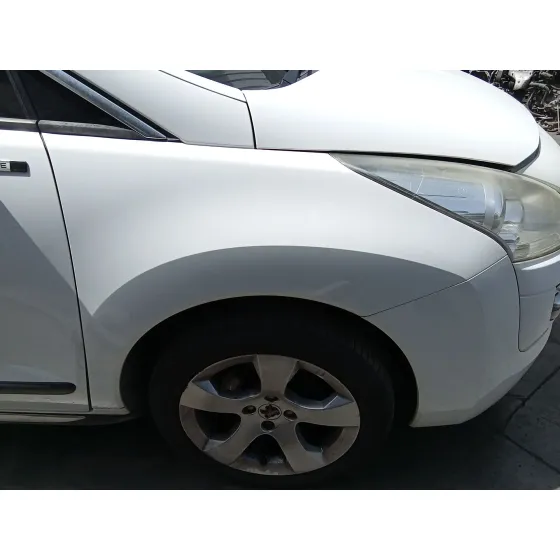 Aleta Delantera Derecha para Peugeot 3008 I Monospace (0U_)
