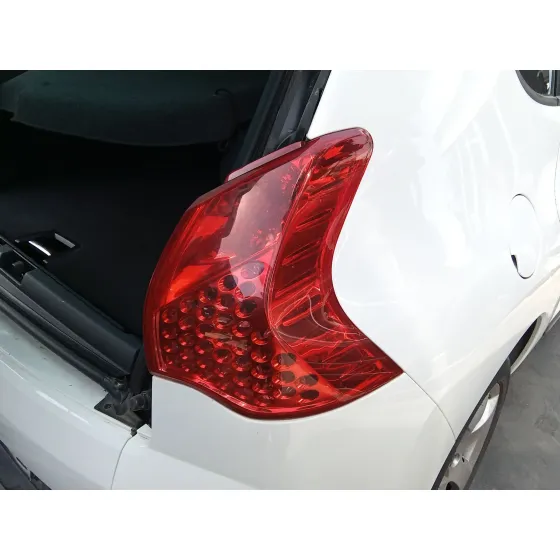 Piloto Trasero Derecho para Peugeot 3008 I Monospace (0U_)