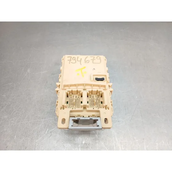 Caja Reles / Fusibles para Kia Stonic (Yb)
