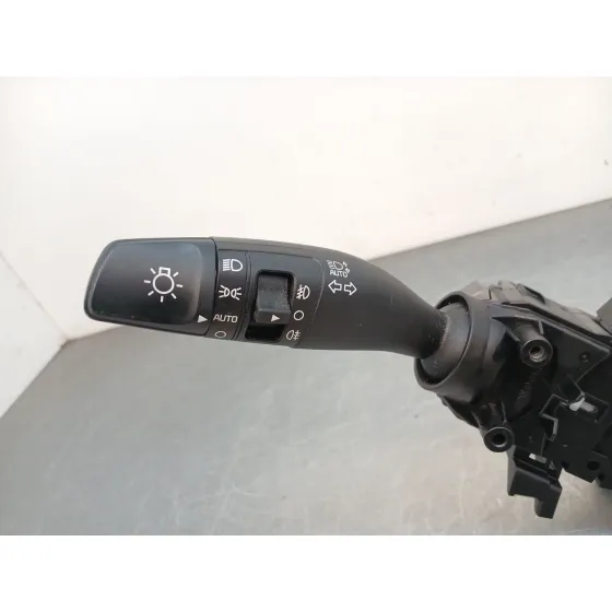 Mando Multifuncion para Kia Stonic (Yb)