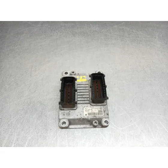 Centralita Motor Uce para Opel Astra H (A04)