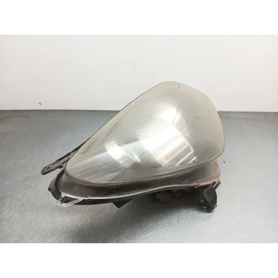 Faro Derecho para Opel Astra H (A04)