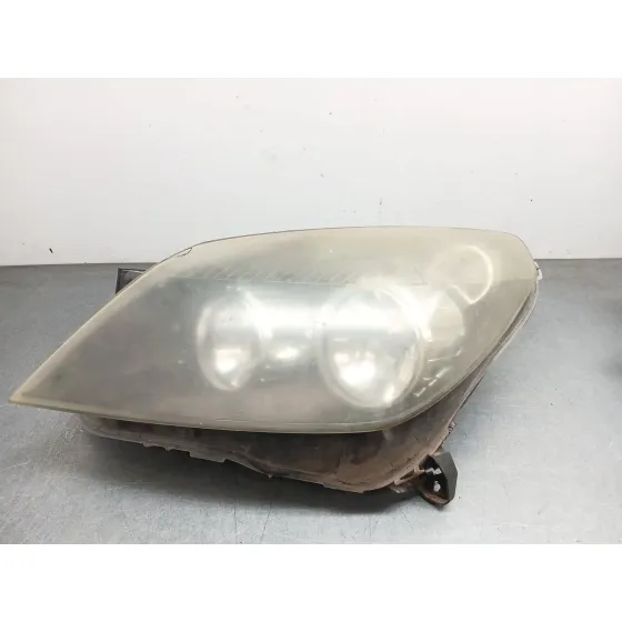 Faro Izquierdo para Opel Astra H (A04)