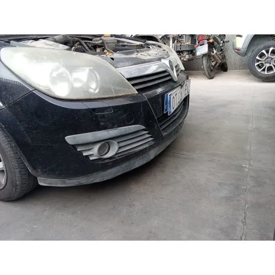 Paragolpes Delantero para Opel Astra H (A04)