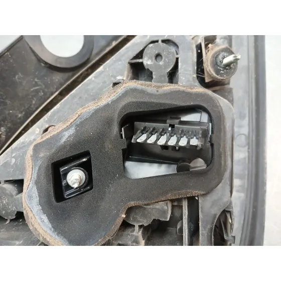 Piloto Trasero Derecho para Opel Astra H (A04)