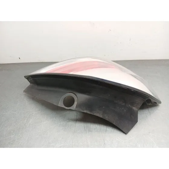 Piloto Trasero Izquierdo para Opel Astra H (A04)
