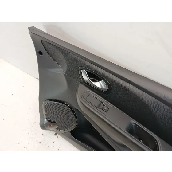 Guarnecido Puerta Delantera Derecha para Renault Clio Iv (Bh_)