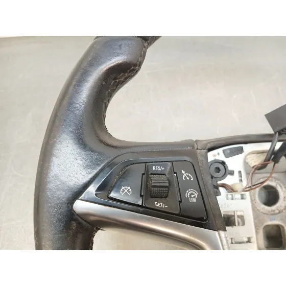 Volante para Opel Astra J Sports Tourer (P10)