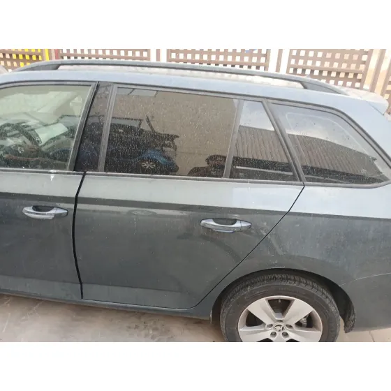 Puerta Trasera Izquierda para Skoda Fabia Iii Station Wagon (Nj5)