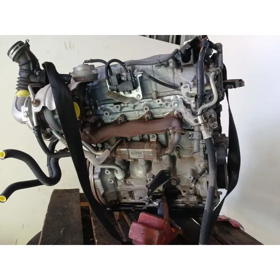 Motor Completo para Toyota Avensis Sedan (_T25_)