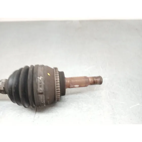 Transmision Delantera Derecha para Toyota Avensis Sedan (_T25_)