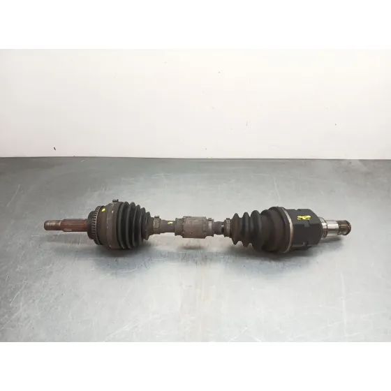 Transmision Delantera Izquierda para Toyota Avensis Sedan (_T25_)