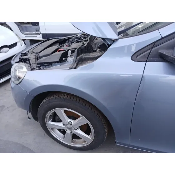 Aleta Delantera Izquierda para Volvo V40 Hatchback (525)