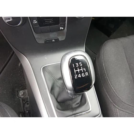 Caja Cambios para Volvo V40 Hatchback (525)