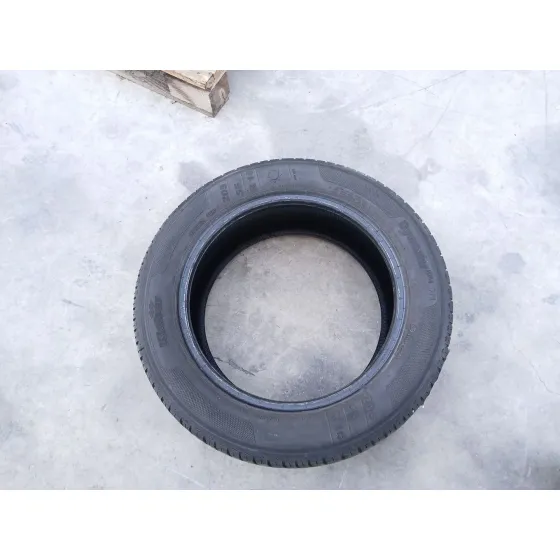 Neumatico para Volvo V40 Hatchback (525)