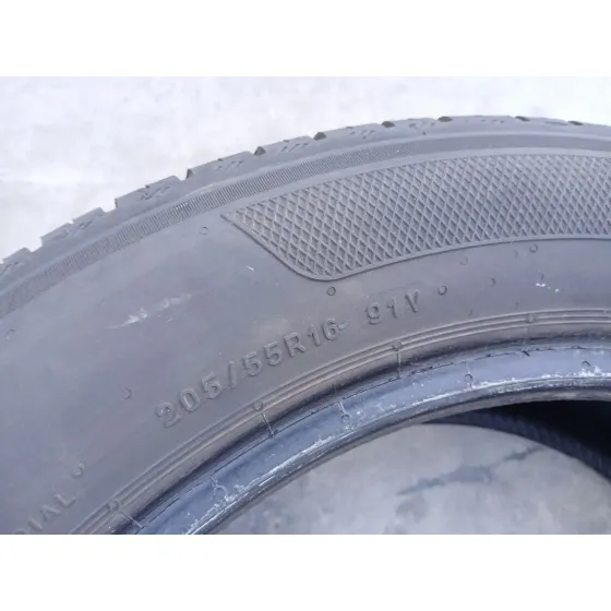 Neumatico para Volvo V40 Hatchback (525)