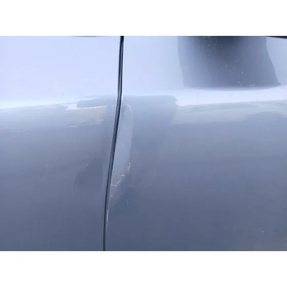 Puerta Delantera Izquierda para Volvo V40 Hatchback (525)
