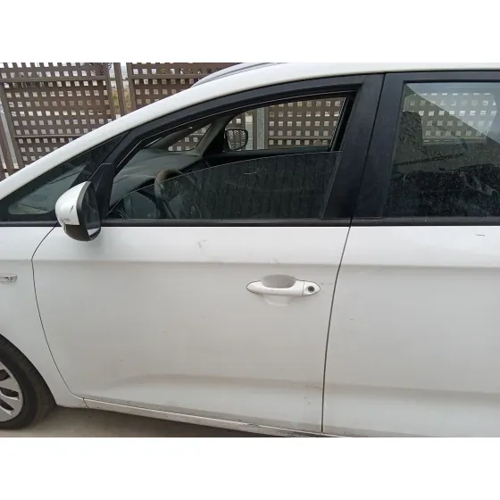 Puerta Delantera Izquierda para Kia Carens Iv