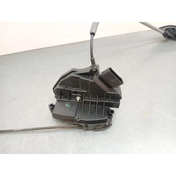 Cerradura Puerta Delantera Derecha para Ford Focus Iii