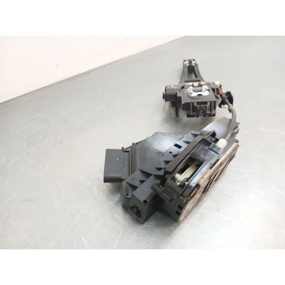 Cerradura Puerta Trasera Izquierda para Ford Focus Iii