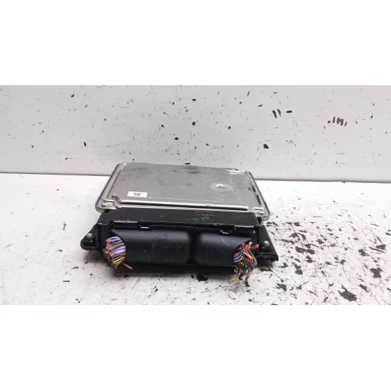 Centralita Motor Uce para Seat Exeo St (3R5)
